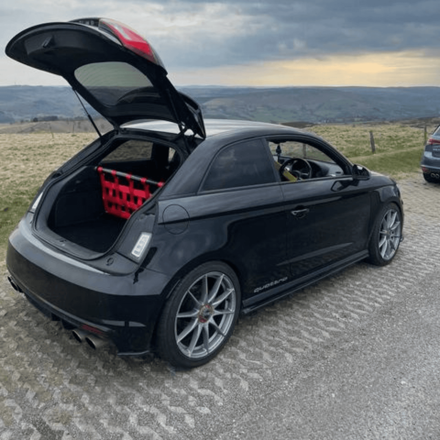 Audi A1 S1 Strut bar and Cargo net