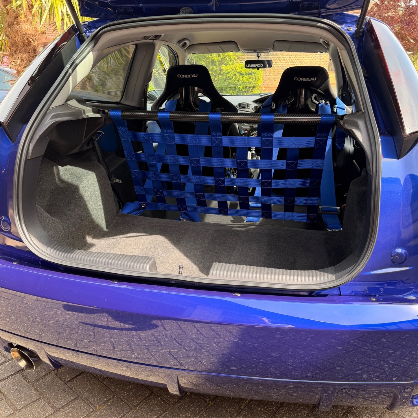 Ford Focus Mk1 ST RS Strut Bar and Cargo Net