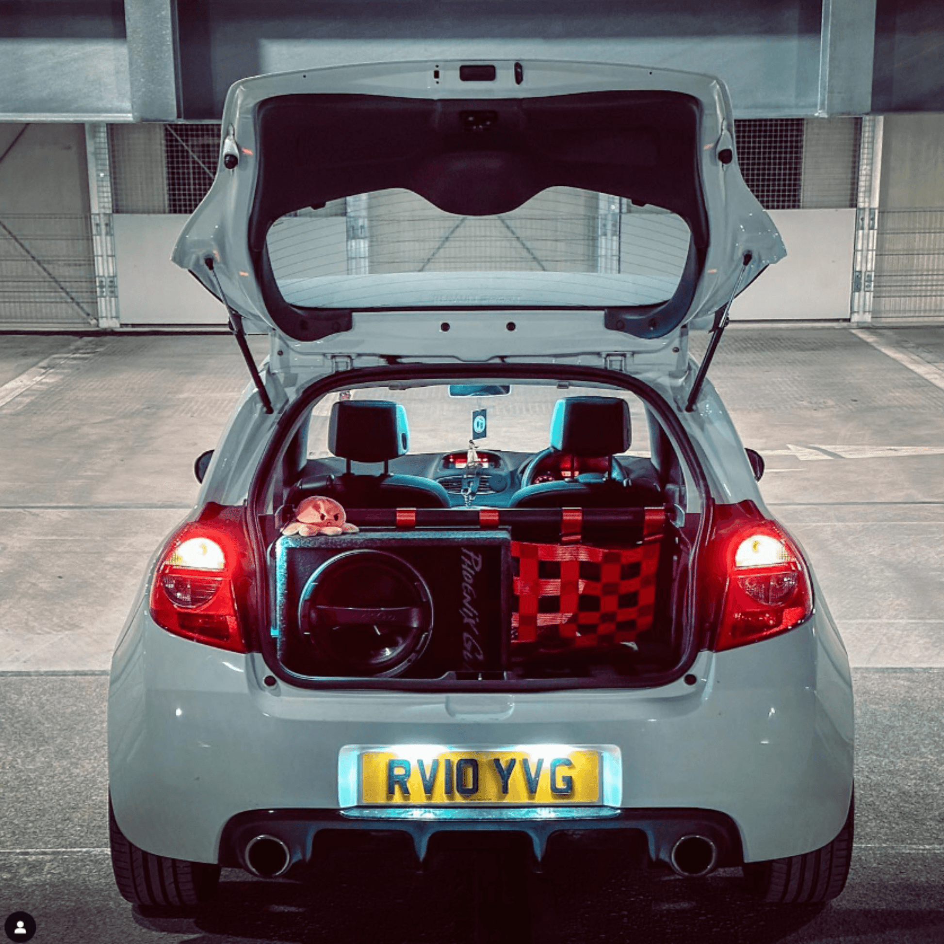 Renault Clio Mk3 197 200 Strut bar and Cargo net