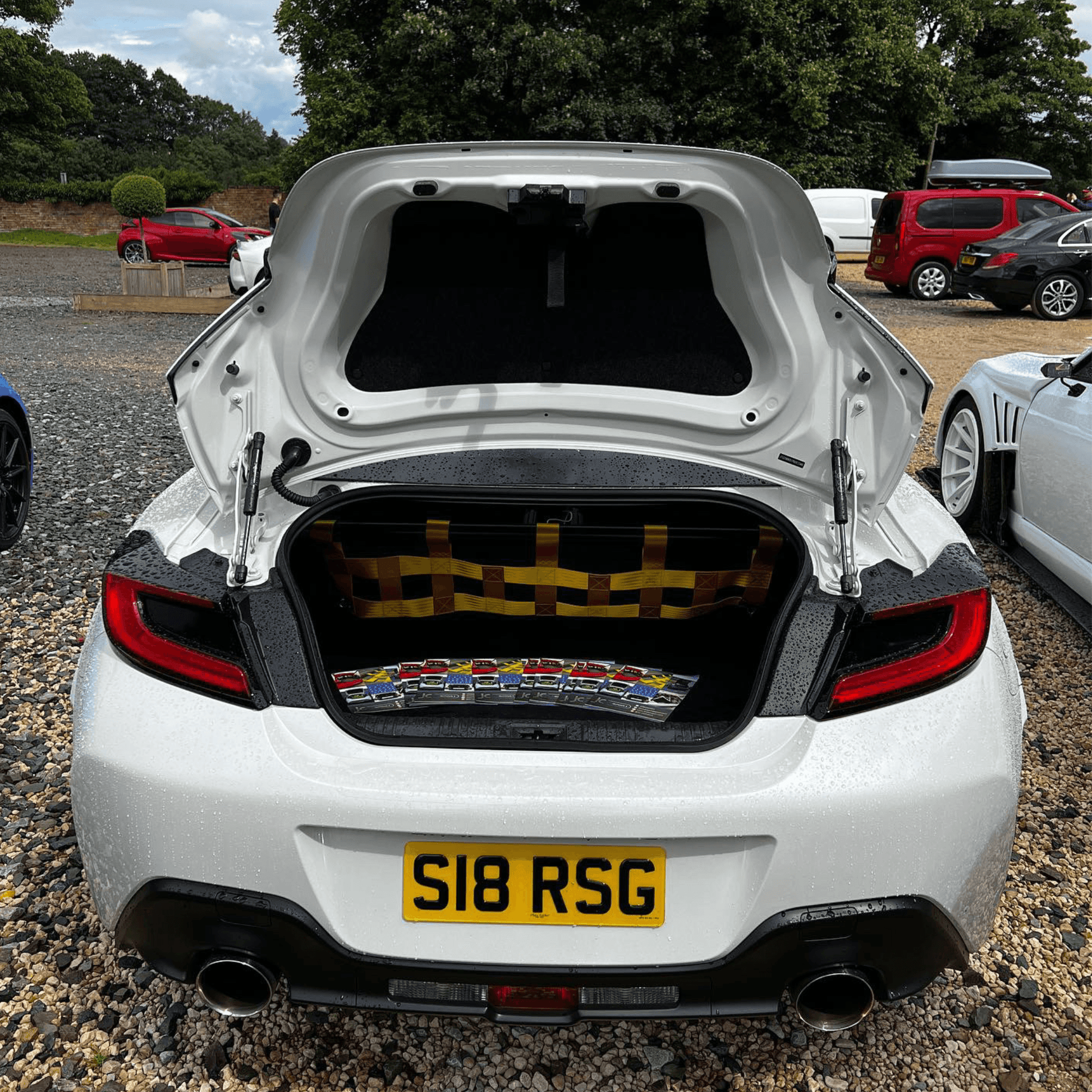 Toyota GR86 Strut bar and Cargo net