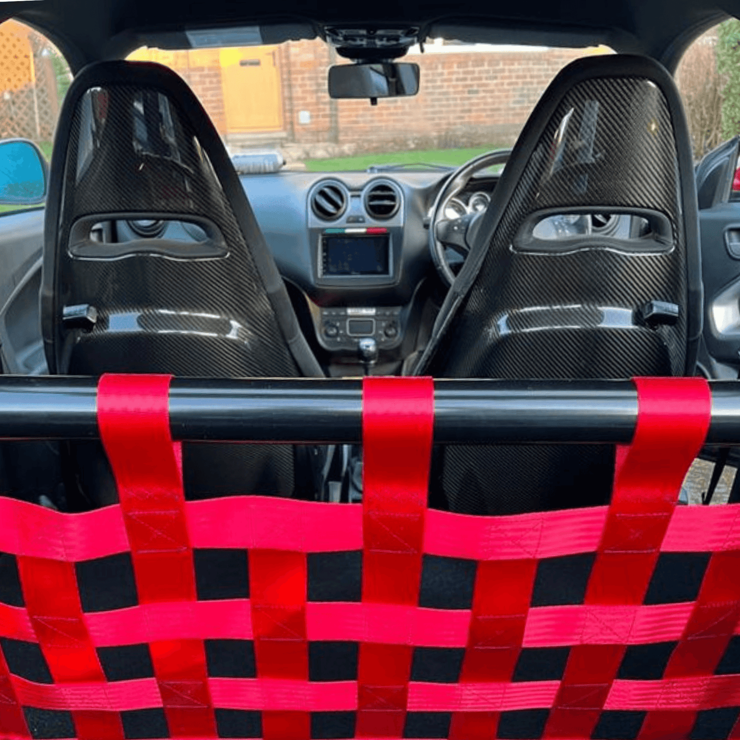 Alfa Romeo MiTo Strut bar and Cargo net